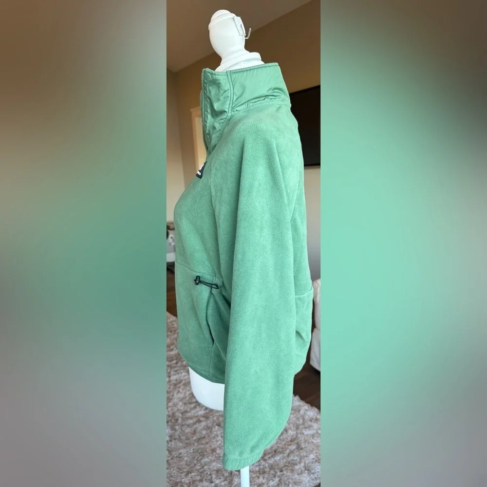 New Balance XS Green Women’s Half Zip Fleece Pullover - Picture 4 of 10